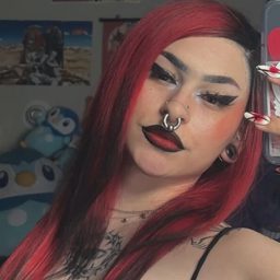 Alice 🖤
