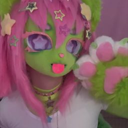 🩷 binky 💚